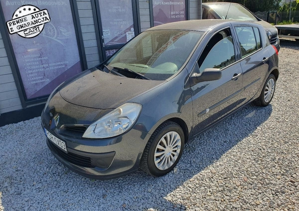 Renault Clio cena 9900 przebieg: 223000, rok produkcji 2009 z Pionki małe 211